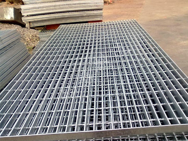 山東油田鋼格柵板圖片2